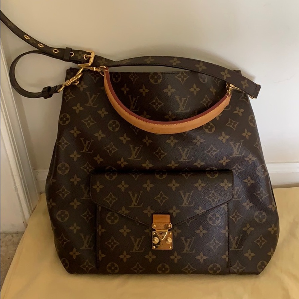 Louis Vuitton Monogram Métis Hobo Bag